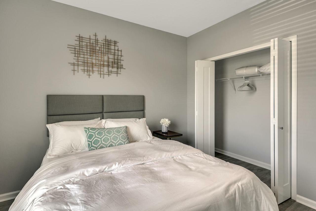 New 3/2 Duplex Minutes From Heart Of Tampa -Unit B Apartment Bagian luar foto