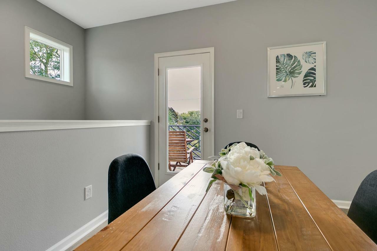 New 3/2 Duplex Minutes From Heart Of Tampa -Unit B Apartment Bagian luar foto